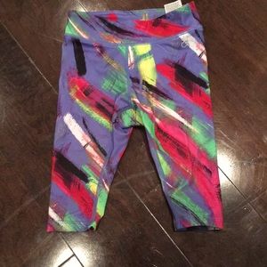 Colorful Gap athlesure